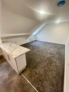 Elizabeth Place – Top Floor One bed Flat, with parking